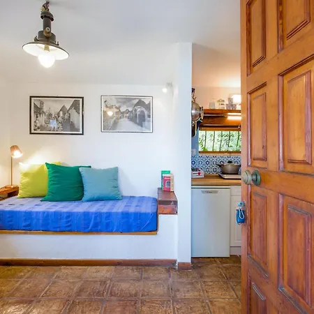 1 Bedroom Cozy In 度假居