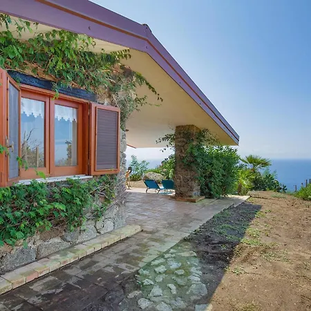 Holiday home Beautiful In With Wi-fi