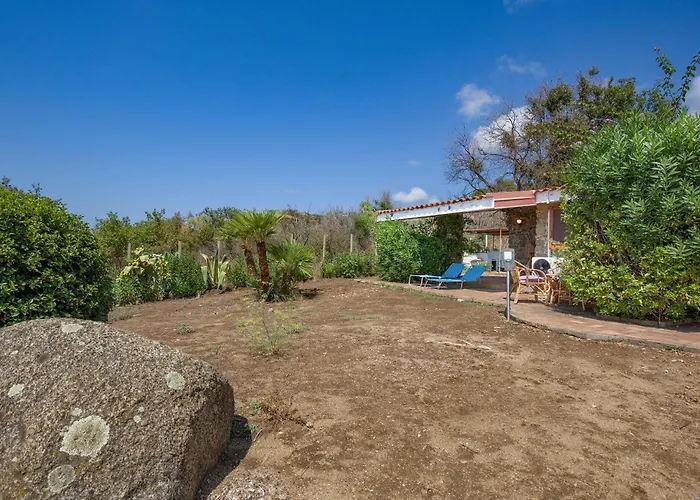 1 Bedroom Cozy In בית נופש *