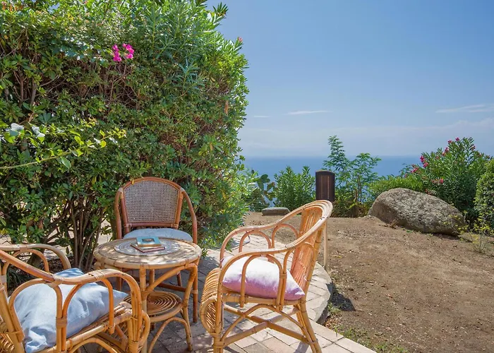 1 Bedroom Cozy In * Joppolo